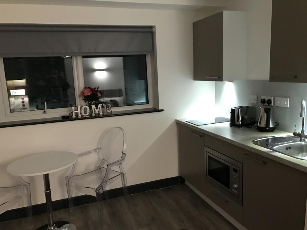 Citi Residences Serviced Rooms/ Apartments Luton  Exterior photo